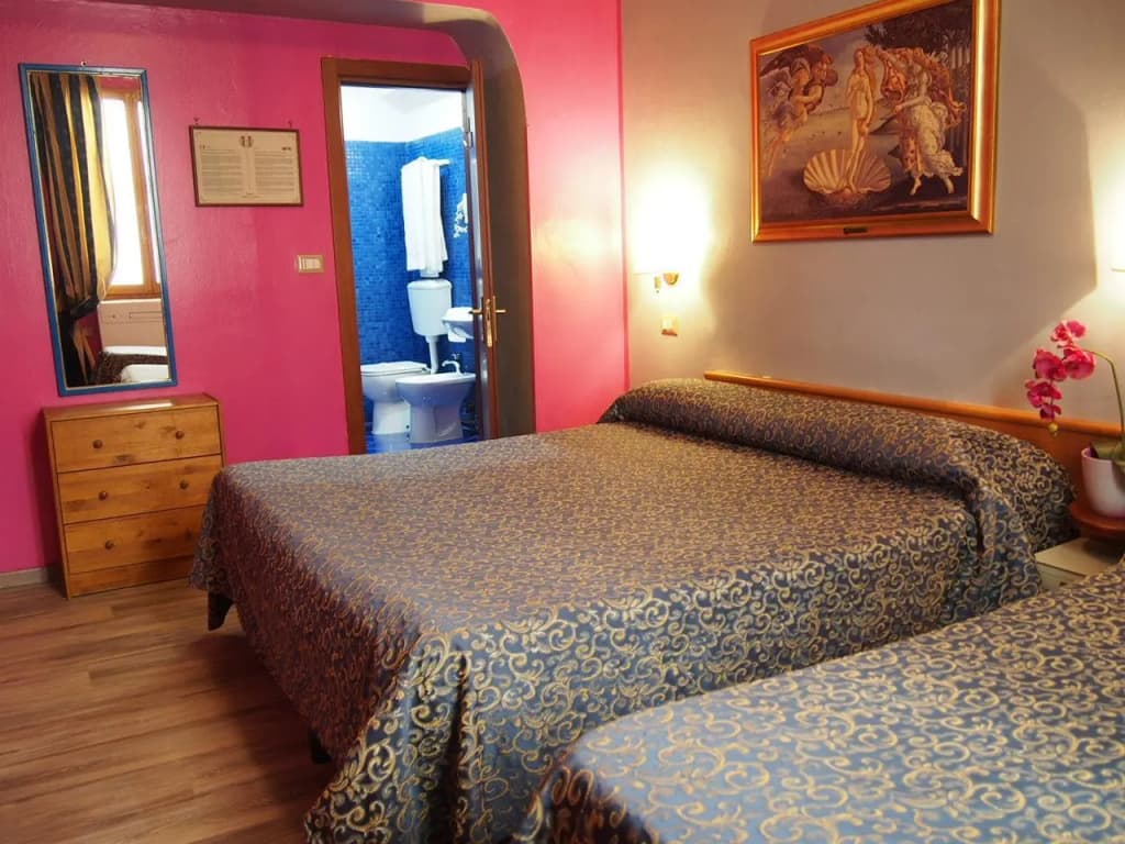 Hotel Santa Croce - photo 17