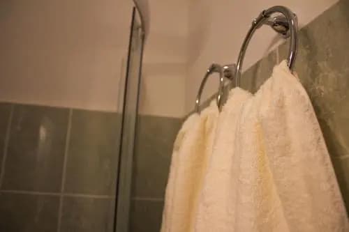 Little Hungary Apartment - photo 9