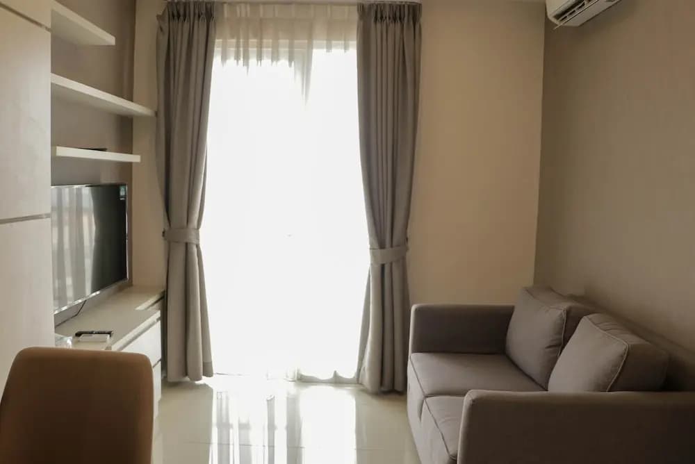 Scenic And Homey 2Br Signature Park Grande Apartment - photo 17