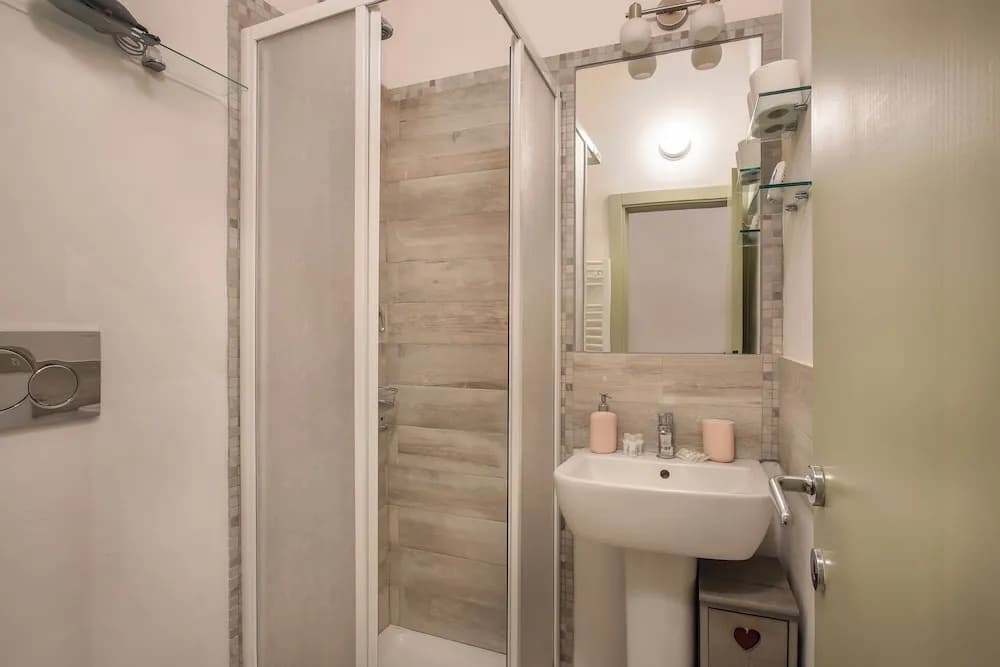 Two Bedroom Aparment - photo 11