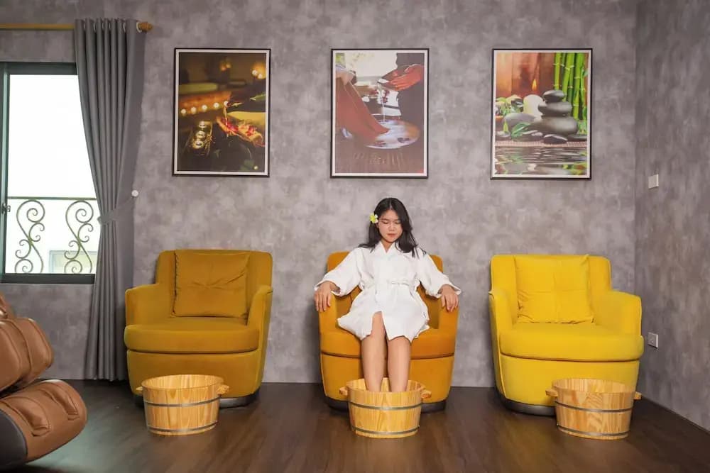 Sea Front Apartment & Spa Da Nang - photo 45