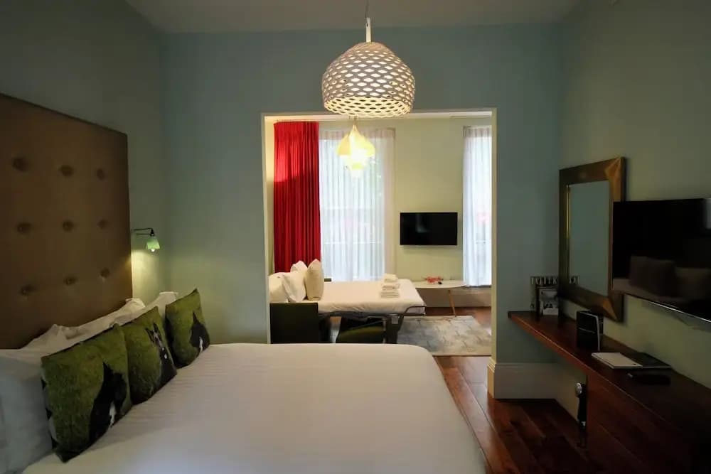 Residences at The Gyle - London - photo 6