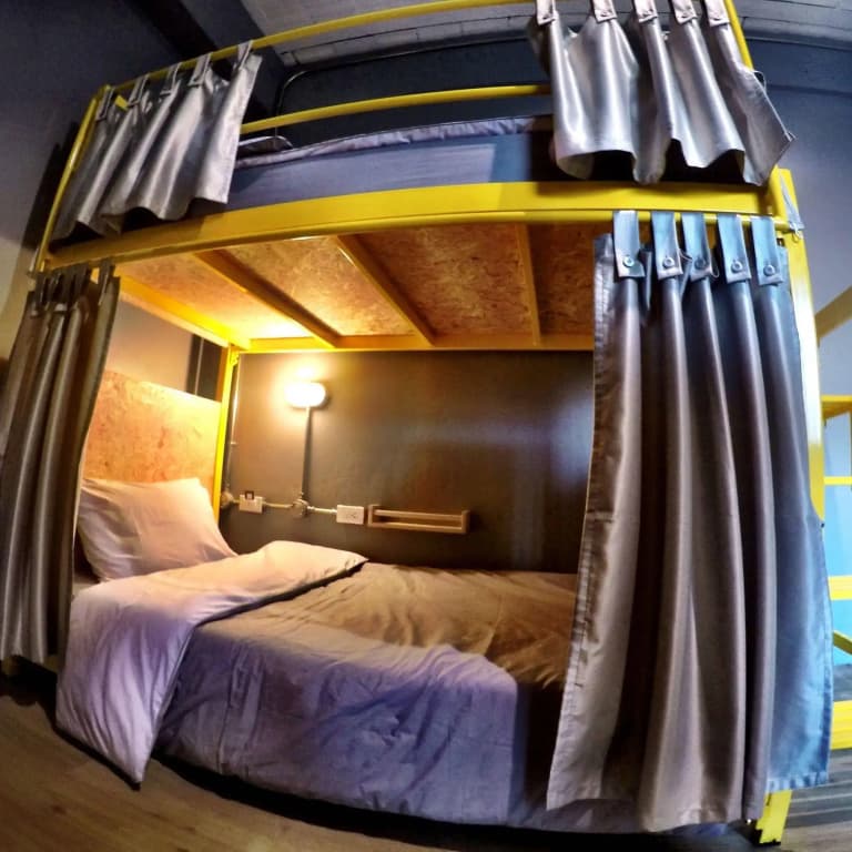 Cubic Bangkok Hostel - photo 3