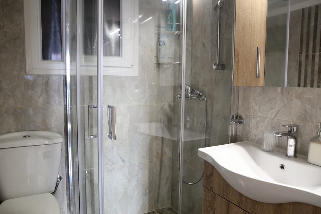 Best House, Athens Central Flat, Ithakis Str - photo 8