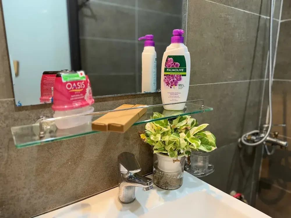 Ly Apartment & Home - photo 13
