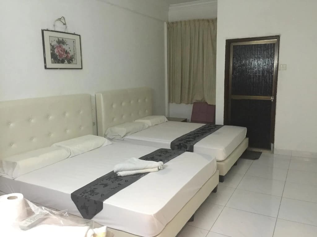 Lai Ming Hotel Cosmoland (SG Clean Certified) - photo 4