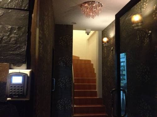 White Mansion - photo 15