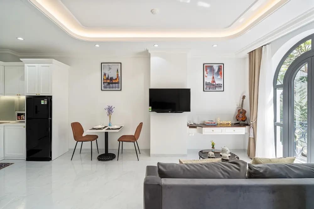The Royal Hotel Apartment - Phu My Hung - photo 29