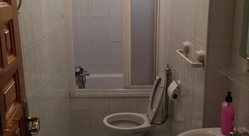 Hostal Florinda - photo 7