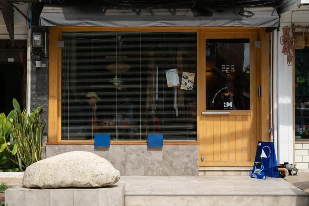 Bed Addict Hostel - photo 17