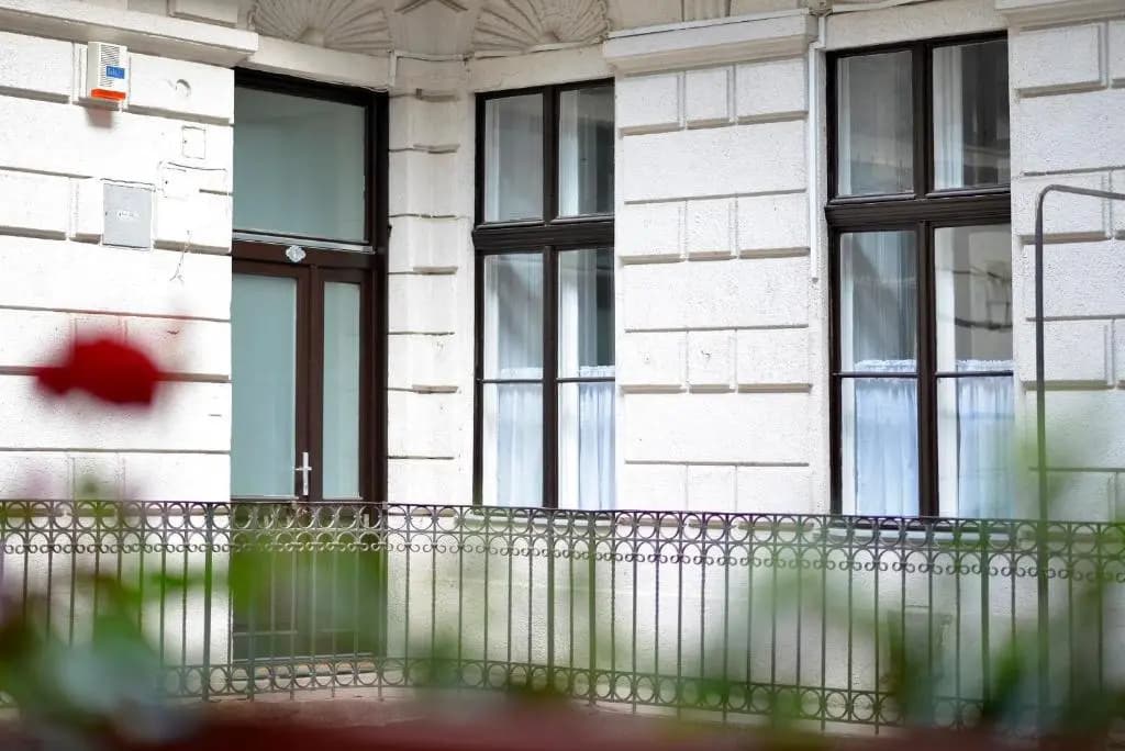 Paris Apartment - photo 1