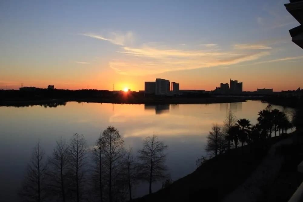 Your Vista Cay Lakeview Allure 3 Bedroom Condo by RedAwning - photo 28