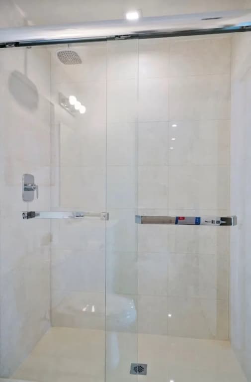 Miami Suite 304 - photo 19