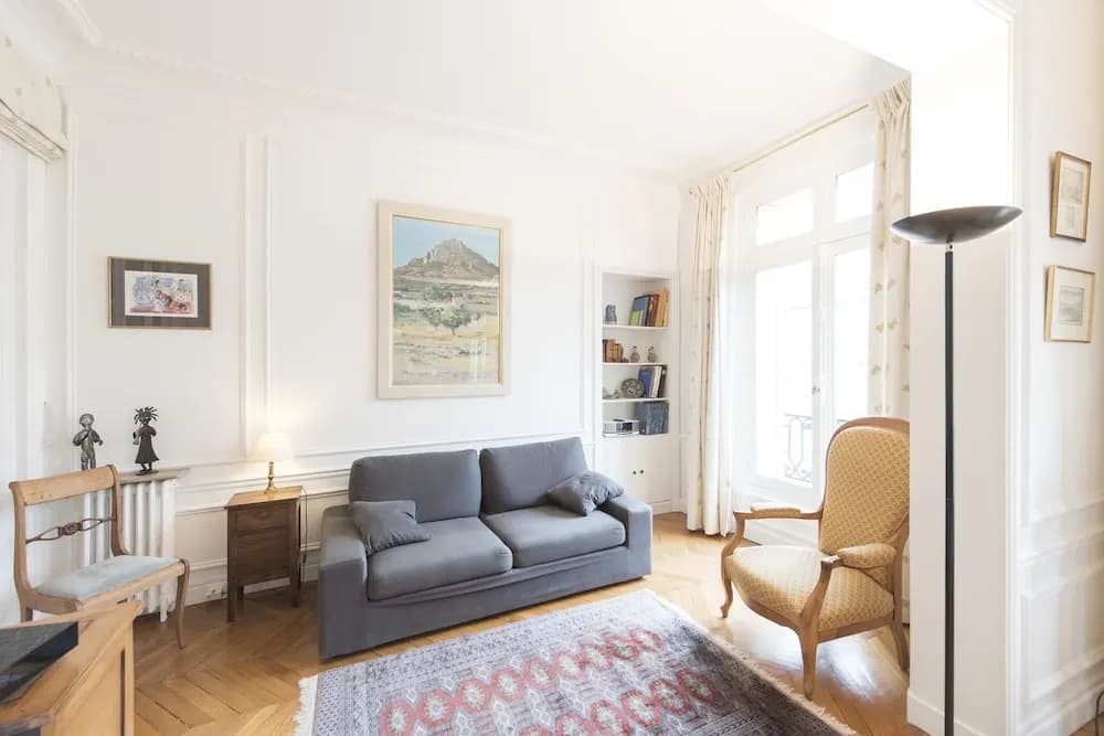 Elegance near Batignolles - photo 5