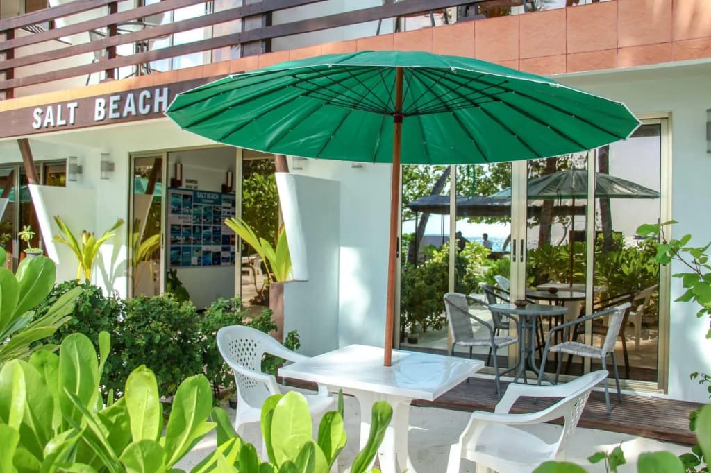 Salt Beach Hotel - photo 17