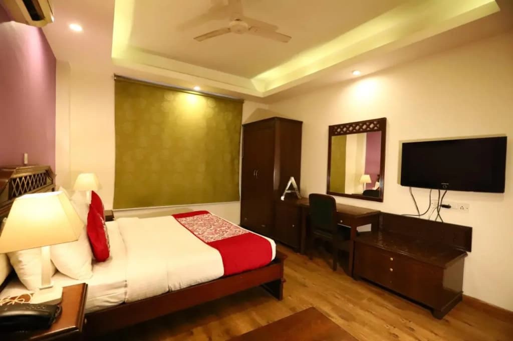 Hotel Ambica Palace - photo 26