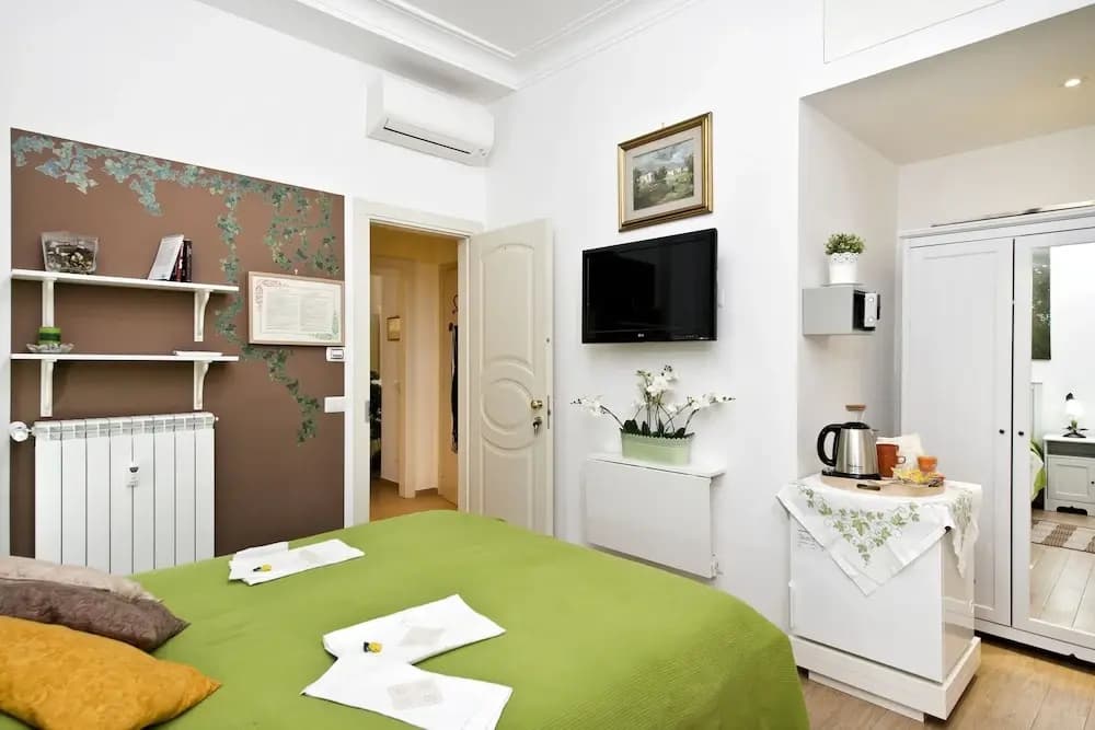 Etere in Prati Rooms - photo 2