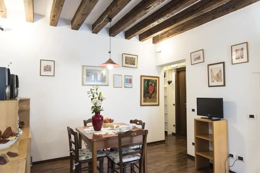 Smart Venice Apartments - photo 11