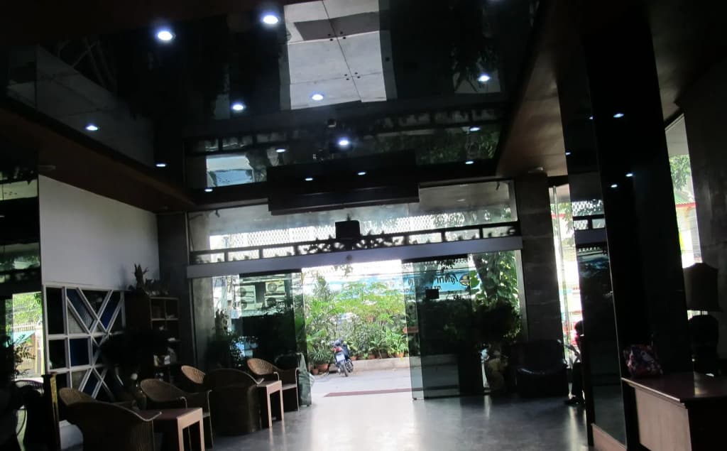 Tongpoon Hotel - photo 3