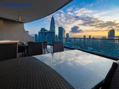 KL101 at Soho Suites KLCC Apartment - photo 6