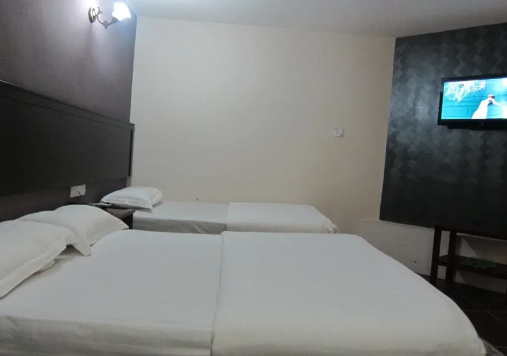 Oriental Inn - photo 4