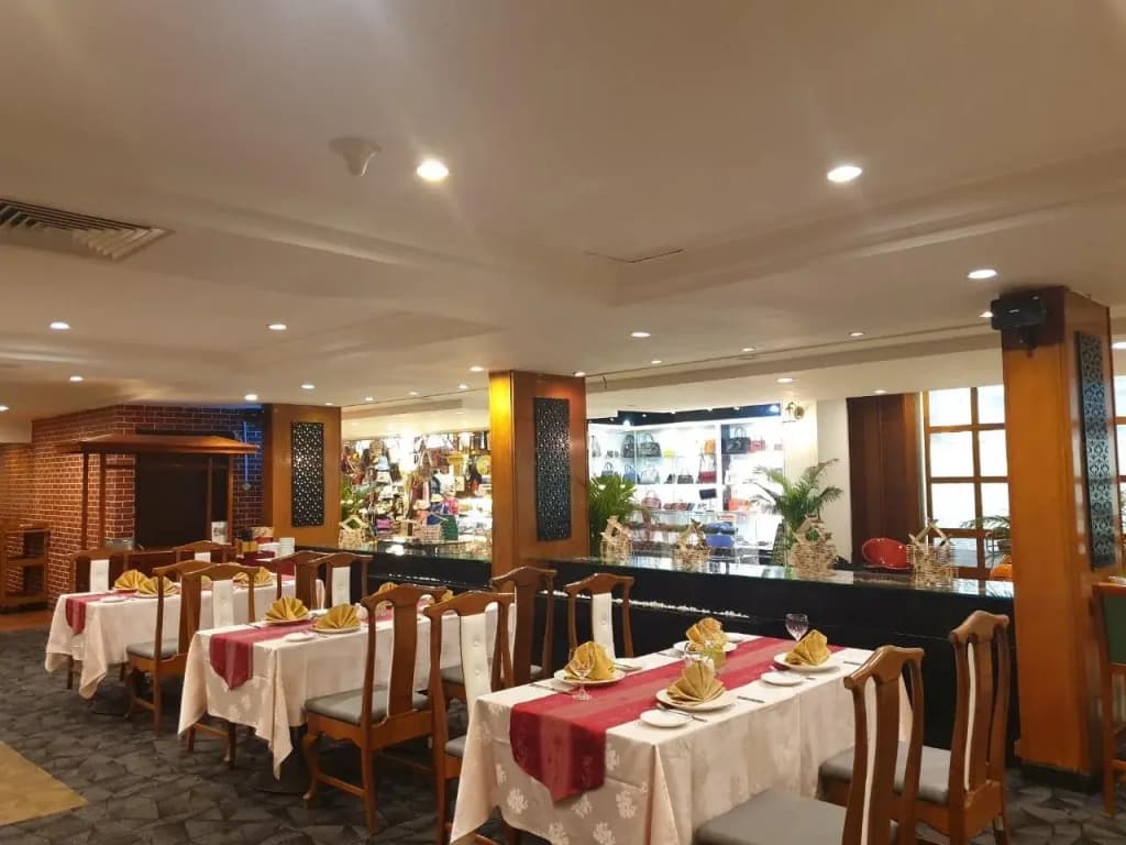 Ramana Saigon Hotel - photo 15