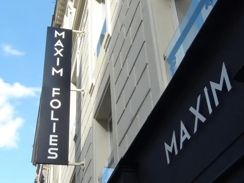 Maxim Folies - main photo