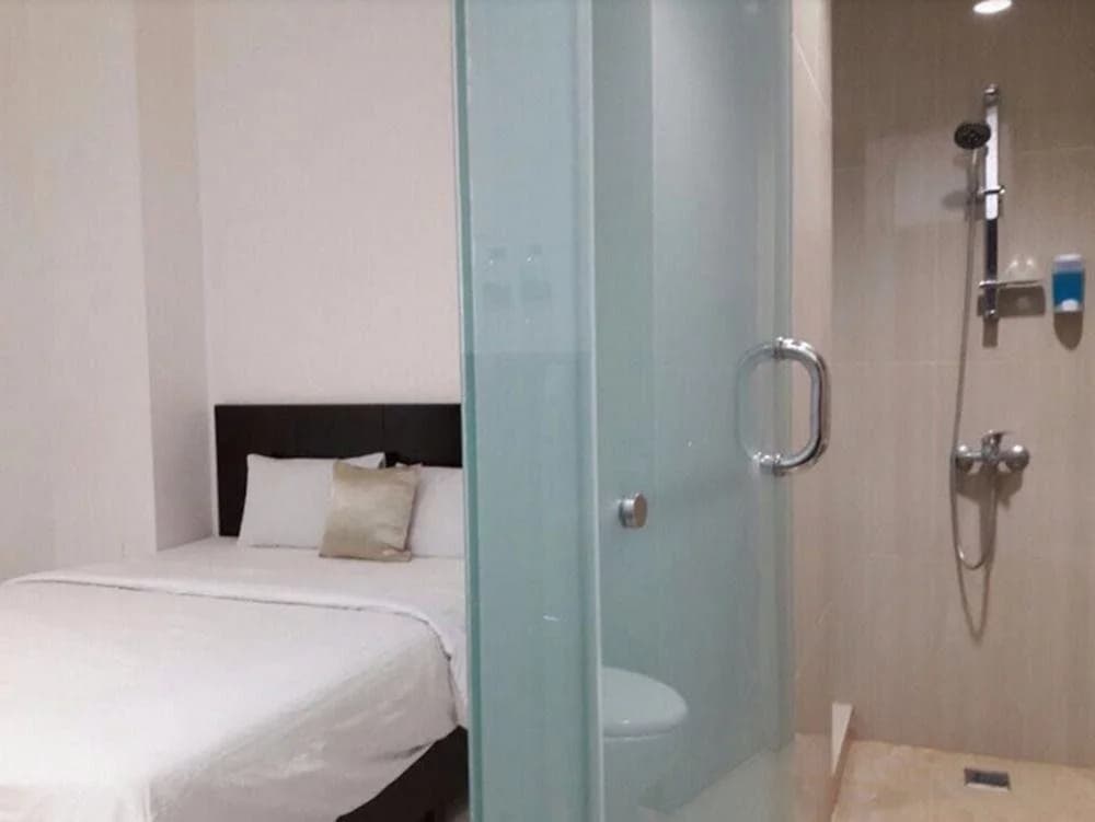 Galaxy Hotel - photo 4