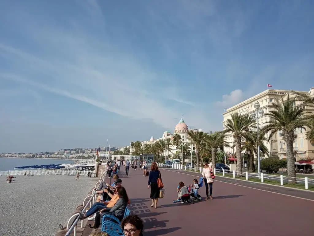 Apt 2-3 pces dans le Carre d Or a 290 m des plages - photo 14