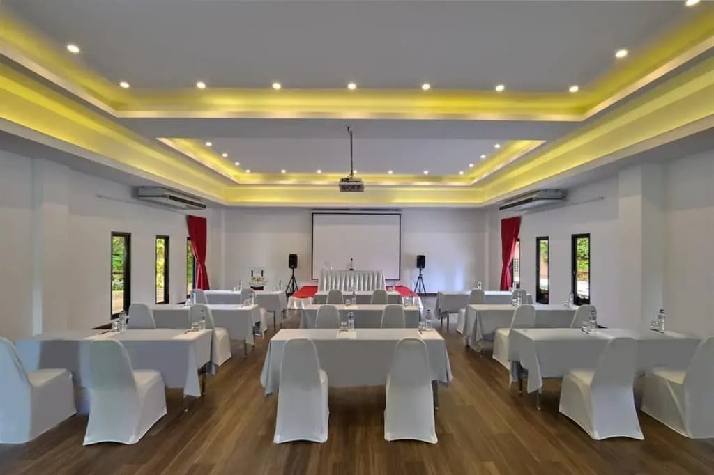 Nai Yang Beach Resort & Spa - photo 14