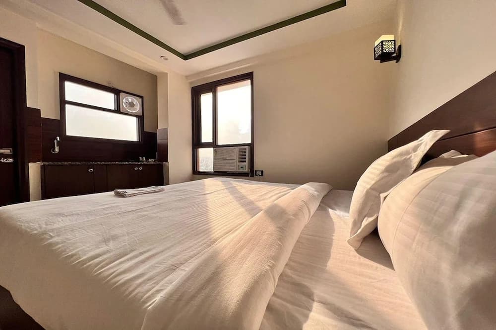 HR Grand Hotel - photo 4