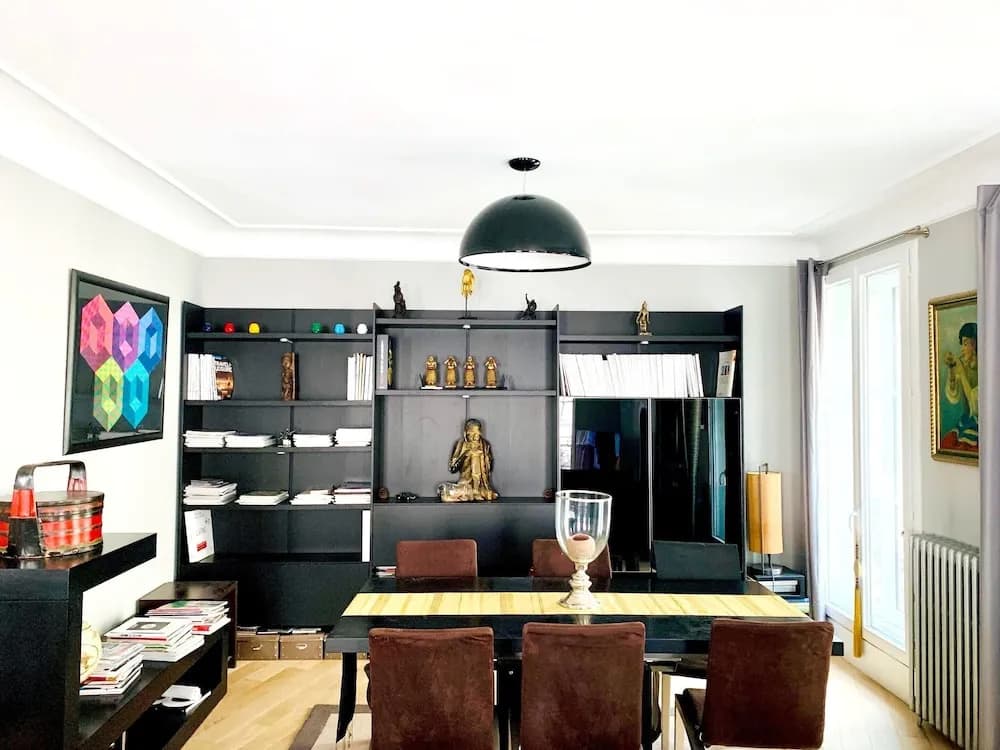 Apartment with 2 Bedrooms in Paris, with Balcony And Wifi - photo 2