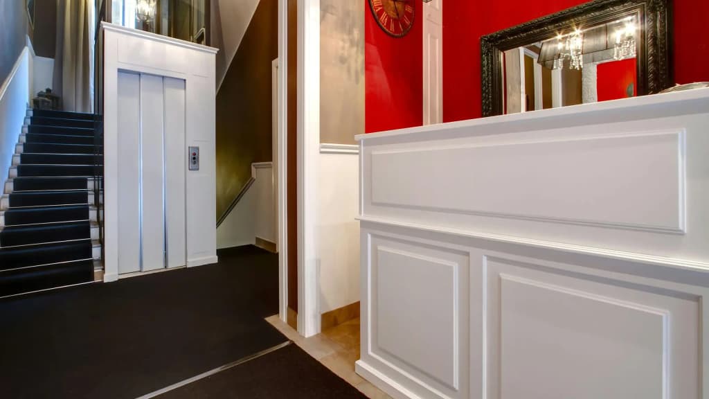The B Place Hotel - photo 17