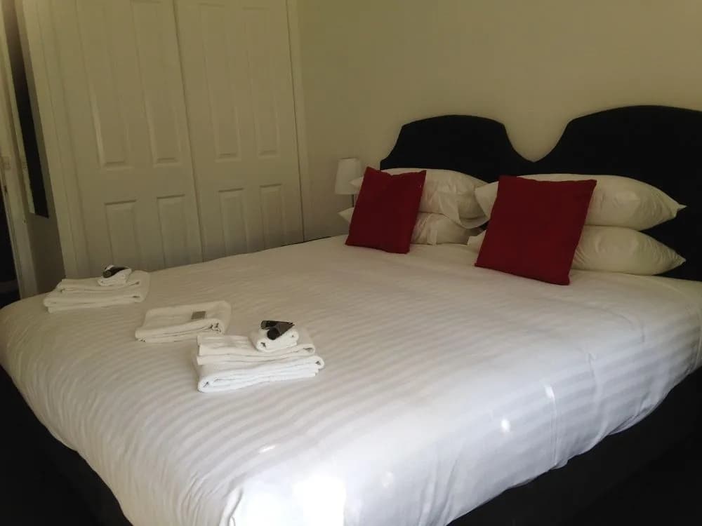 Marybrooke Manor - photo 4