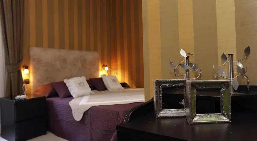 Caracciolo Guest House - photo 6