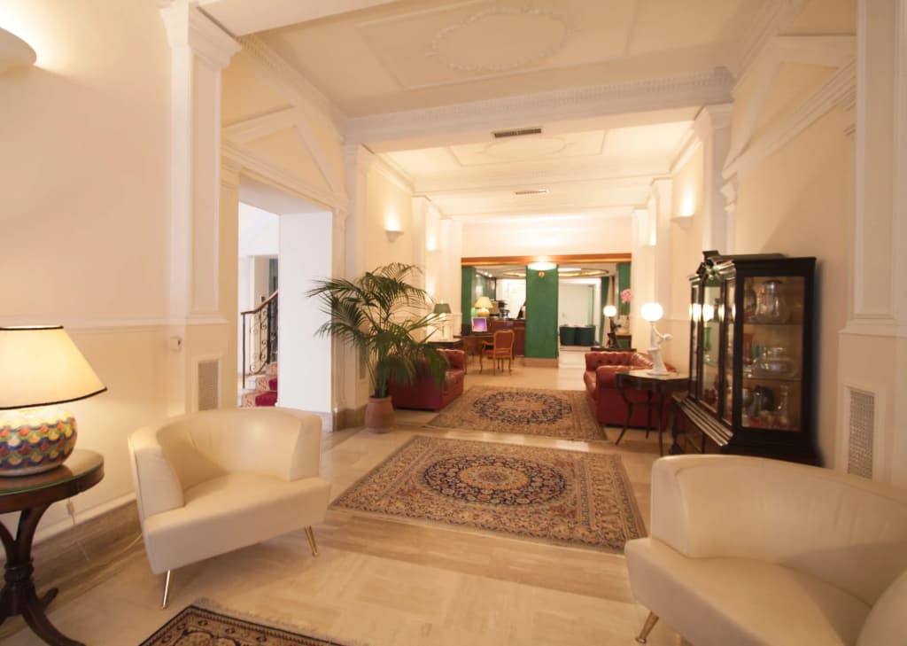 Laurentia Hotel - photo 25