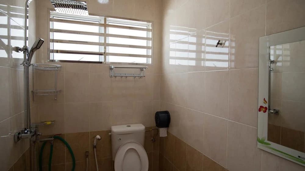 Holidayhome 188 Taman Sejati Suria - photo 8