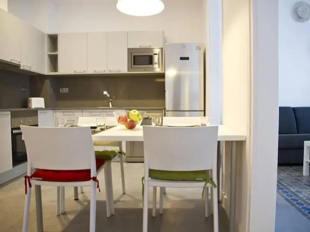 Trivao Park Guell Apartments - photo 12