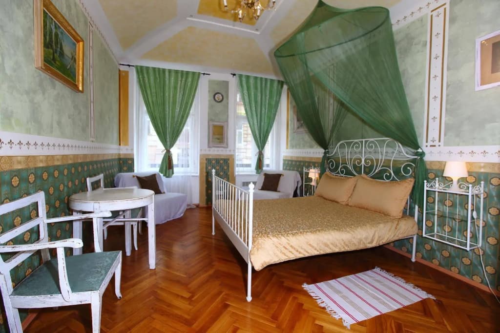 Old Time Hotel - photo 6