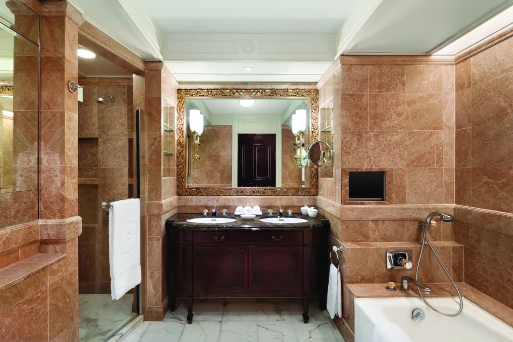 Island Shangri-La, Hong Kong - photo 10