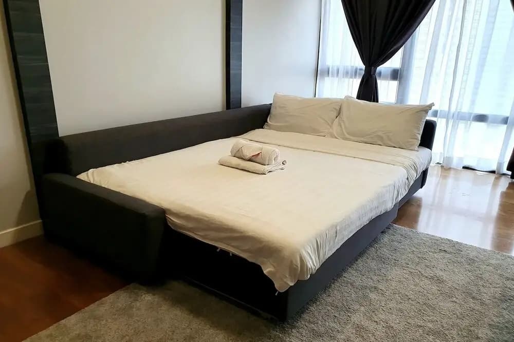 Anggun Residences Guesthouse - photo 7