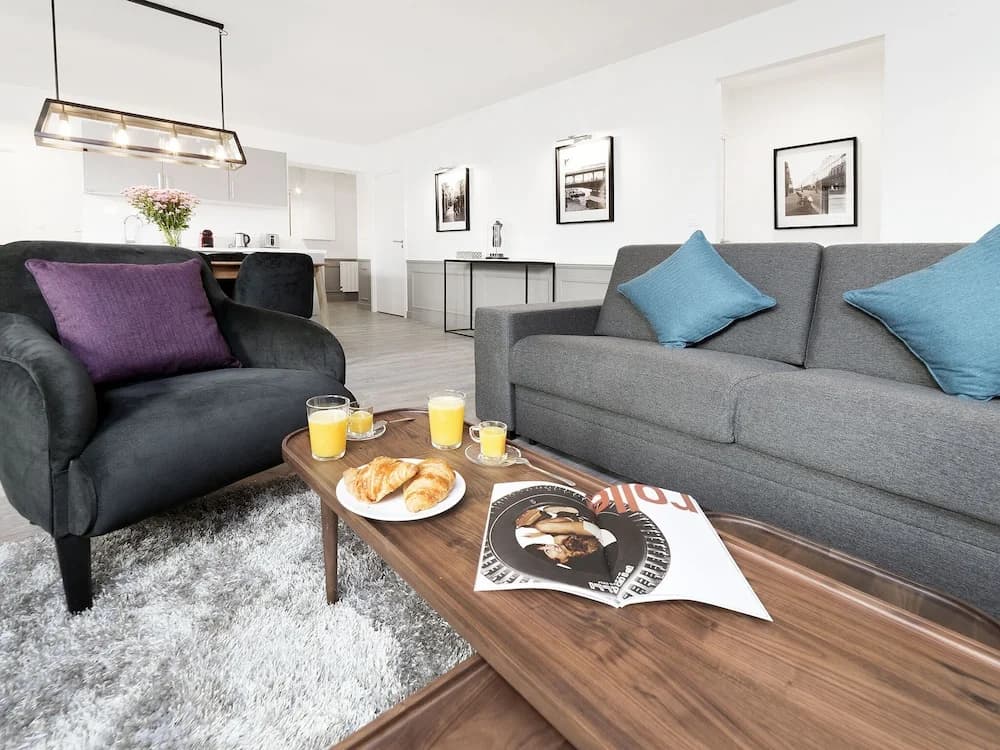 Luxury 3BDR Le Marais II by Livinparis - photo 10
