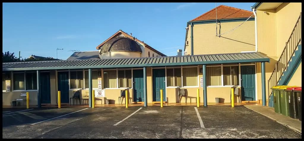 Windsor Heritage Motel - photo 13