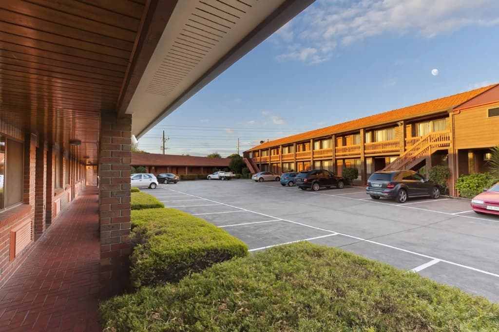 Hotel Bruce County - photo 1