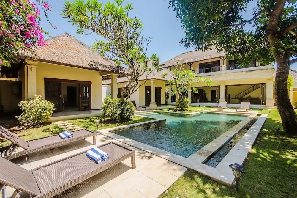 Villa Cemara - photo 13