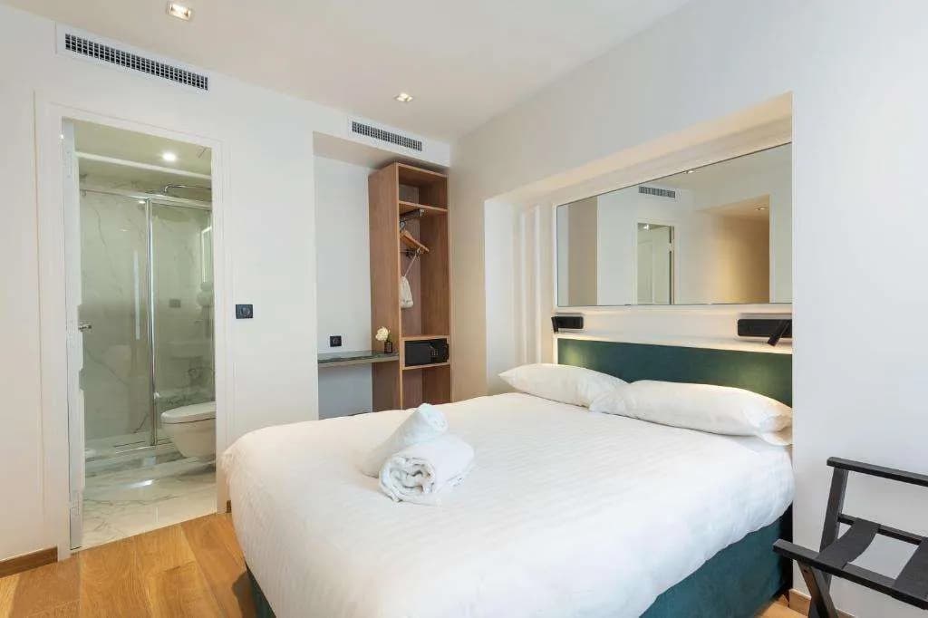 Hotel au Coeur de Republique - photo 24