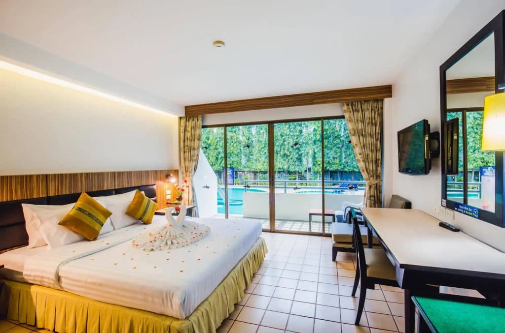 Karon Whale Resort Karon Beach (SHA Certified) - photo 3
