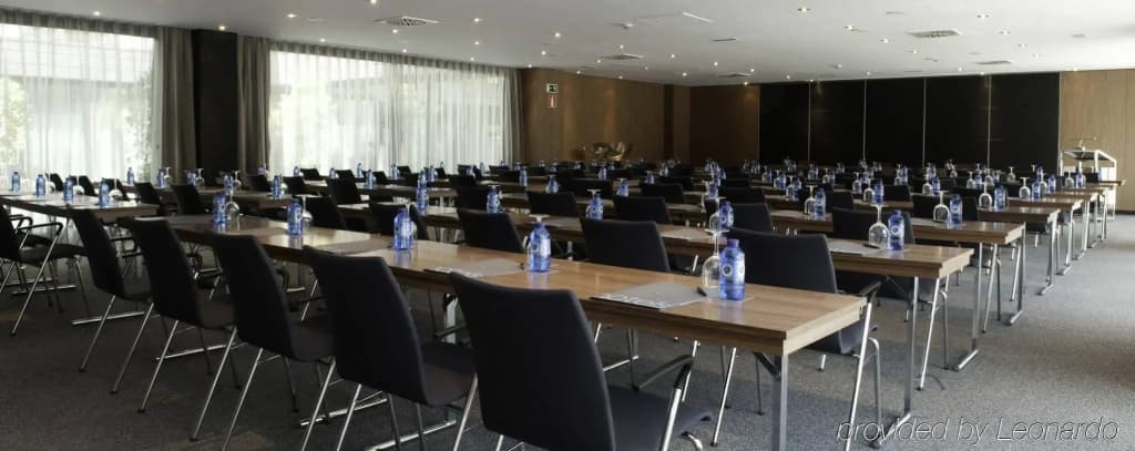 AC Hotel Atocha by Marriott - photo 10