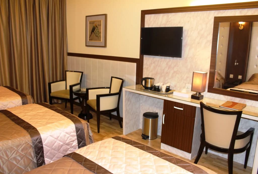 Al Khaleej Grand Hotel - photo 24