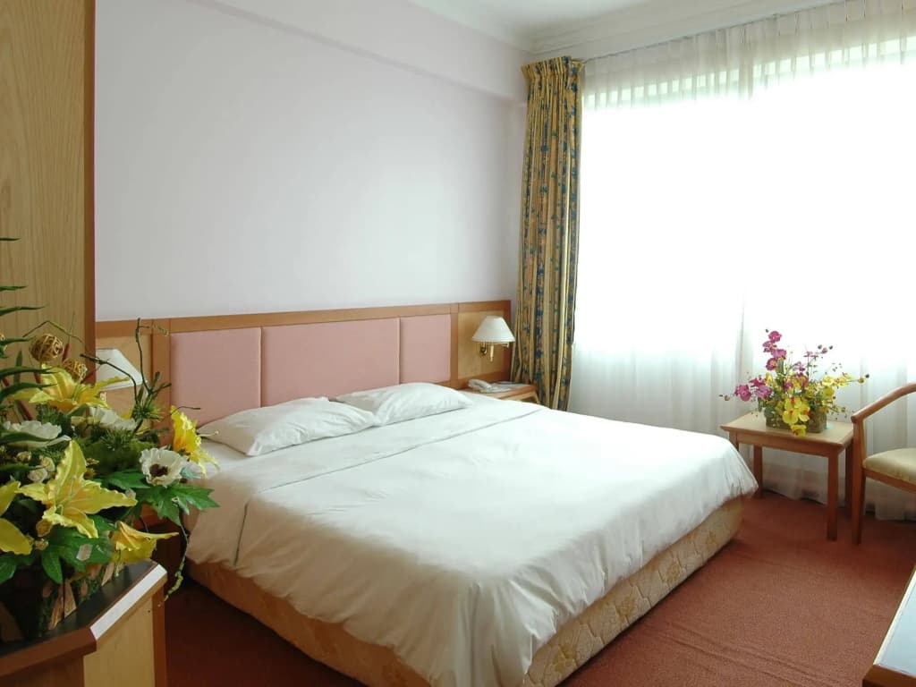 The Paramount Hotel - photo 3